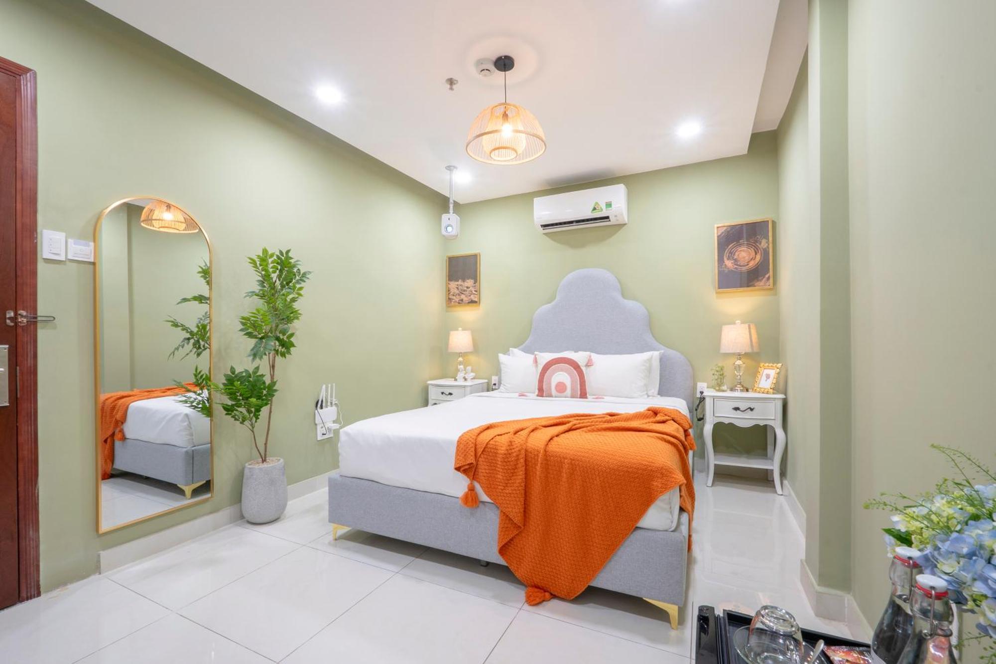 הו צ'י מין סיטי Amila Nguyen Hue Hotel By Sazi מראה חיצוני תמונה