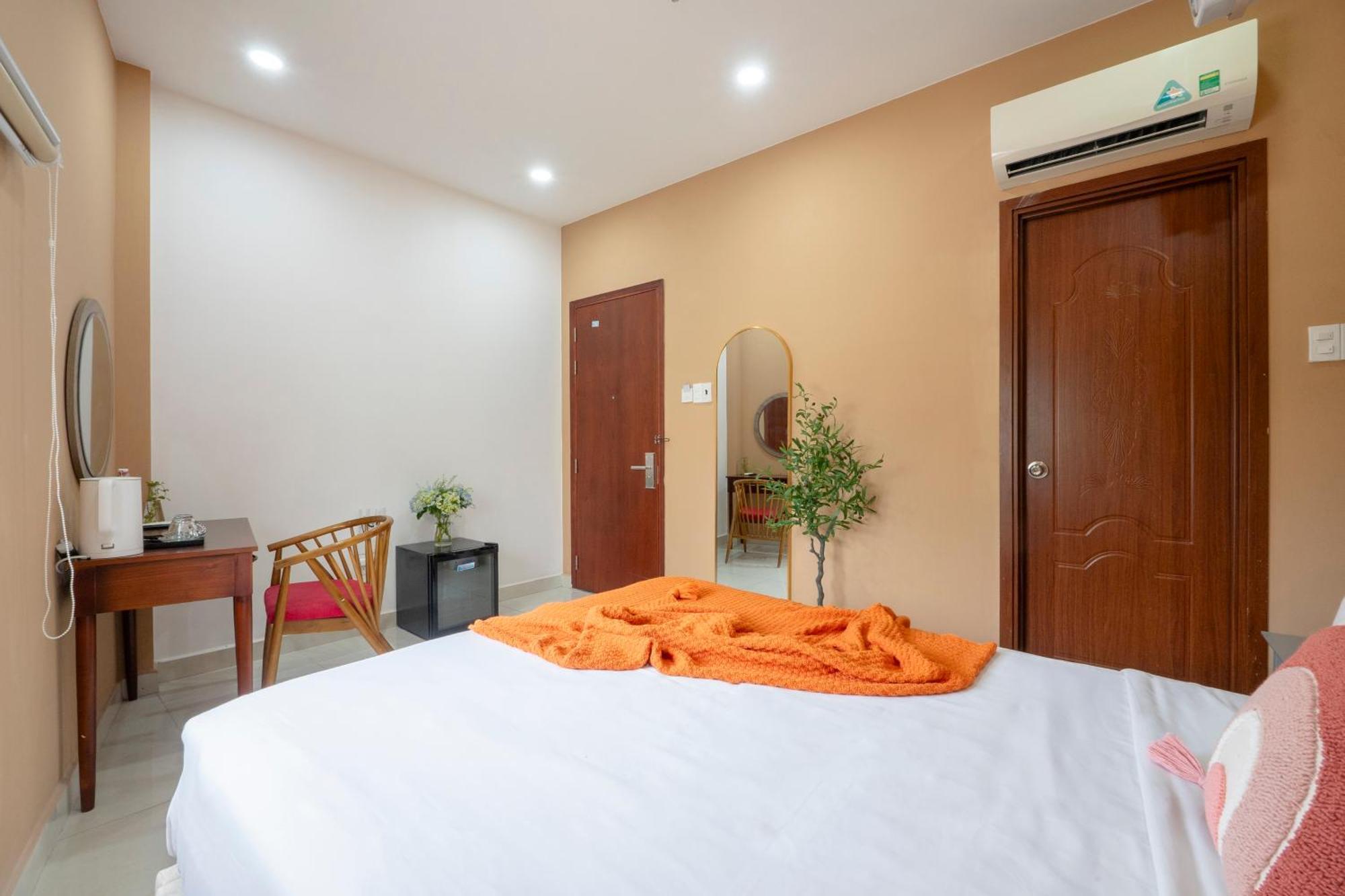 הו צ'י מין סיטי Amila Nguyen Hue Hotel By Sazi מראה חיצוני תמונה